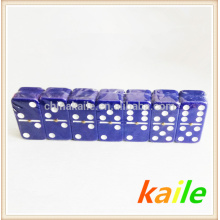 Doble seis dominó azul con caja de madera